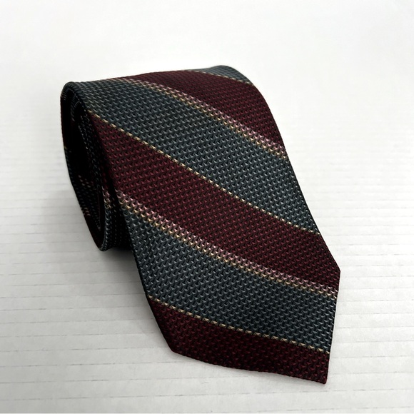Britches of Georgetowne Necktie- Repp Silk Tie in Dark Red and Green with pink - Picture 1 of 9